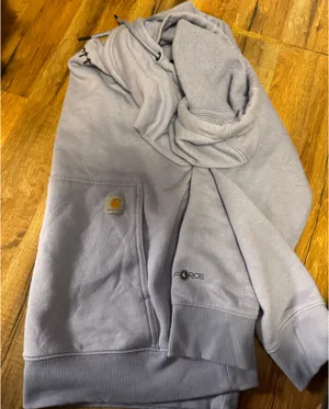 Womens Carhartt Hoodie thumbnail 2