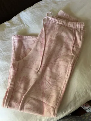 The iconic DAIRY BOY pink bubble gum sweats thumbnail 4