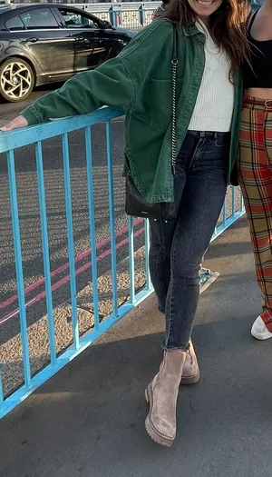Gap Cigarette High Rise Black Jeans thumbnail 2