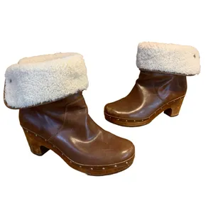 Ugg "Lynnea" Cognac Brown Leather Clog Boots With Sherpa Lining (10) thumbnail 3