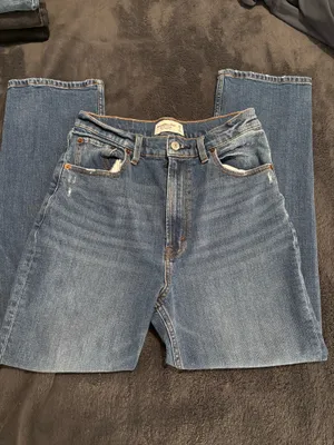 Abercrombie Jeans The Ankle Ultra High-Rise thumbnail 3
