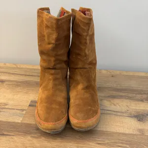 Sorel F13 NL2024 Suede Leather Yaquina Tall Mid Calf Boot Women’s thumbnail 5