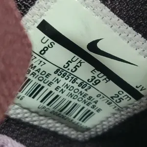 Nike Air Huarache Sneakers Women 8 Port Wine Ultra Running Shoes Activewear thumbnail 4