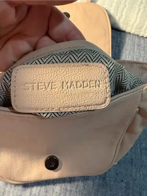 Steve Madden crossbody bag in pink blush with Silver Chain strap thumbnail 8