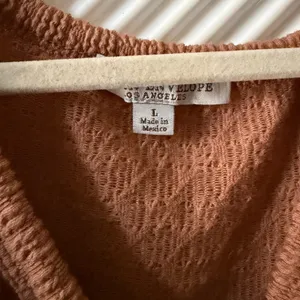 Cozy Brown Button thumbnail 3