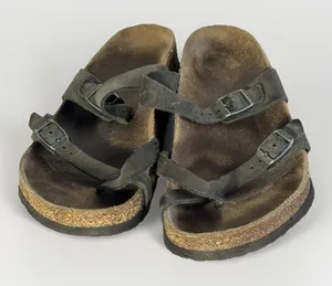 Birkenstock Mayari Black Leather Strappy Toe Loop Sandals 40 European USA 9-9.5L thumbnail 1