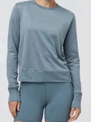 Vuori Daydream Crewneck Pullover in Blue thumbnail 1