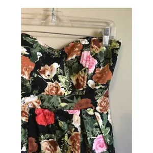 Ezra medium strapless floral dress thumbnail 3