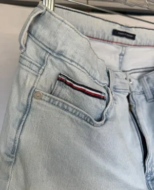 Tommy Hilfiger Light Wash Patchwork Straight Leg Jeans Size 12 thumbnail 3