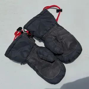 Marmot Women's Black Sz Small Nylon and Leather Ski Snow‎ Mitten Set thumbnail 4