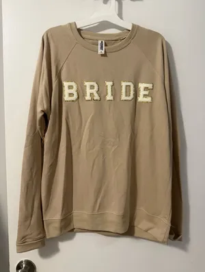 Bride Crewneck Tan Size M thumbnail 1