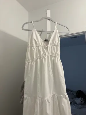 Pretty Little Thing Maxi Dress thumbnail 2
