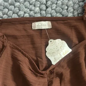 NWT Altar’d State Puff Sleeve Long Sleeve Blouse‎ in Coffee thumbnail 3