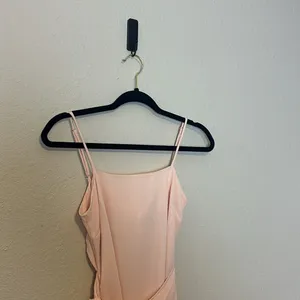 Lucy‎ in the Sky Double Tie Wrap Dress in Blush Size Small thumbnail 4