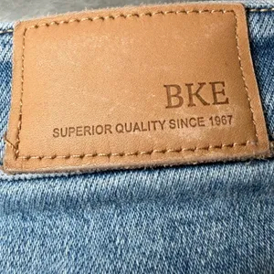 BKE Womens Size 28x32 Billie Slim Fit High Rise Bootcut Jeans Distressed Denim thumbnail 6