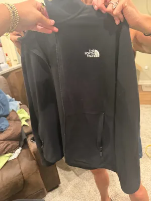Black North face jacket thumbnail 1