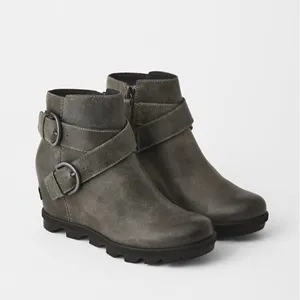 SOREL • Joan of Arctic Wedge II bootie buckle Quarry leather grey ankle short thumbnail 3