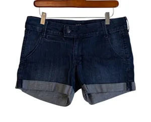 Old Navy Denim Shorts Womens 8 Blue Cuffed Casual Summer Jean‎ Shorts thumbnail 1