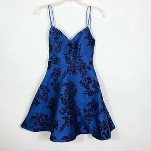 B. Darlin Blue & Black Floral Velvet Open Back A Line Dress thumbnail 2