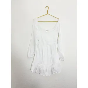 Revolve L*SPACE Winslet Dress Size Large Ivory Smocked Long Sleeve Boho thumbnail 4
