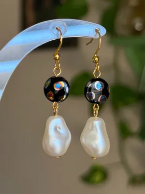Handmade boho unique funky quality Czech glass beads & pearl dangle earrings🖤 thumbnail 4