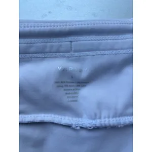 Varley Womens Grey Snakeskin‎ Print Running Shorts Zipper Pocket Size L thumbnail 5