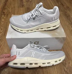 ON CLOUDNOVA gray athletic training running lace up shoes sneakers 8 new thumbnail 1