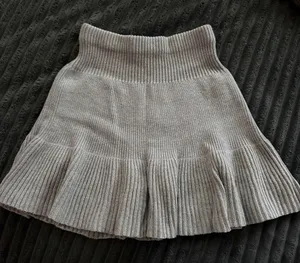 Urban Outfitters Grey Sweater Knit Skirt thumbnail 1