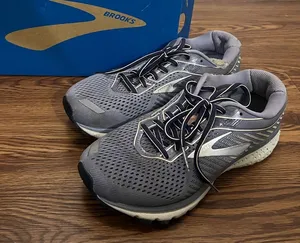 Brooks Purple Ghost 12 Lace Up Running Sneakers 8 US thumbnail 1