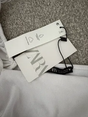 ZARA Puff Sleeve Top Crop thumbnail 4