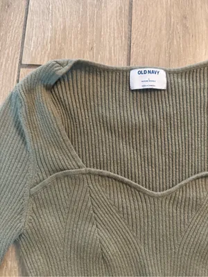 Old Navy Olive Ribbed Scoop-Neck Long-Sleeve Sweater thumbnail 3
