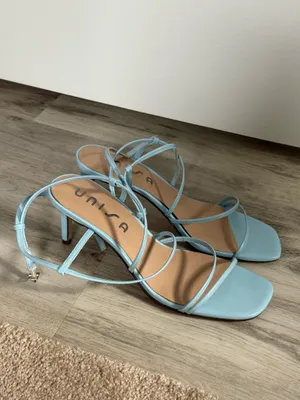 Light blue kitten heels thumbnail 3