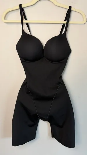 SKIMS Ultimate Mid Thigh Bodysuit Onyx Black Butt Enhancing XS Shapewear NWT thumbnail 1