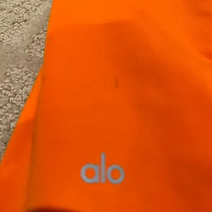 ALO leggings thumbnail 4