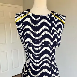 Madison Leigh Navy Blue White Chevron Print Sleeveless Sheath Dress thumbnail 8