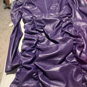 New Revolve Lovers + Friends Bardot Vegan Faux Leather Purple Mini Dress S‎ thumbnail 7