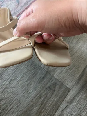 BAMBOO Beige Strappy Square-Toe Block Heels thumbnail 9