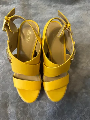 Heels  thumbnail 2