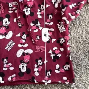 Disney Mickey Mouse Women’s Hoodie Cropped Burgundy Medium M Cotton Blend Casual thumbnail 9