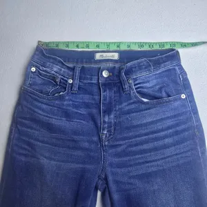 Madewell -1104 Cali‎ Demi-Boot High Rise Jeans Blue Raw Hem J0284 Size 26 thumbnail 8