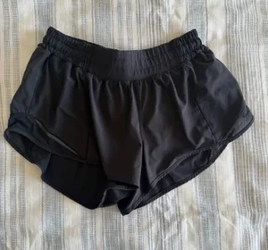 Black Lululemon Hotty Hot Shorts 2.5" Low-Rise thumbnail 1