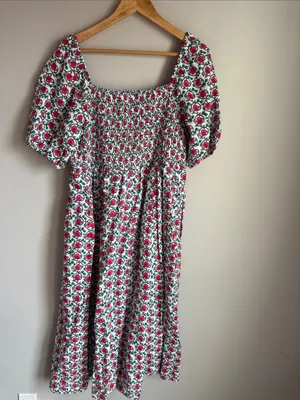 NEW Boden Sky Smocked Linen Midi Dress 16-18 thumbnail 3