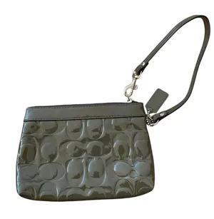 Coach Moss Green Patent Leather Signature‎ Wristlet Y2K Aesthetic thumbnail 1