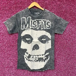 Misfits Big Face Crimson Ghost Horror Punk Rock Band Tee S thumbnail 1