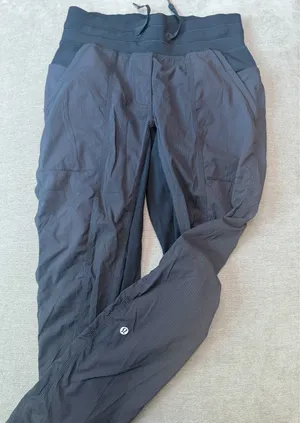 Lululemon Dance Studio Pants Women’s Black 4 thumbnail 1
