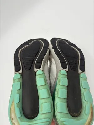 Nike Air Max 270 Platinum Aurora Woman’s Size 7 White and Green Sneakers (Read) thumbnail 6