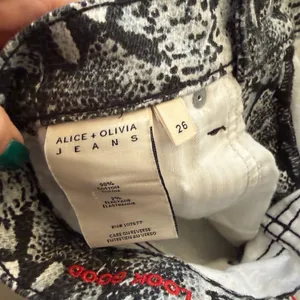 Alice + Olivia Snake Print Skinny Jeans Size 26 Black White Stretch thumbnail 7