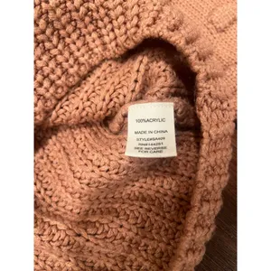 Moon & Madison Boho Cozy Knit Cropped Sweater Small Blush Pink thumbnail 6