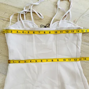 Zara sweetheart neckline mini dress in cream NEW thumbnail 6