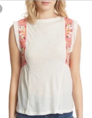 Free People Size XS White‎ Cotton Embroidered Marcy Cut Sleeveless Tank thumbnail 1